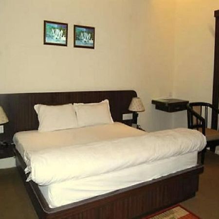 Hotel Royal Panna Shahjahanpur Екстер'єр фото