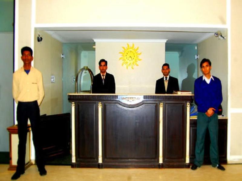 Hotel Royal Panna Shahjahanpur Екстер'єр фото